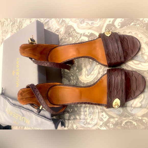 Gorgeoues mulberry heeled sandals - Picture 1 of 2